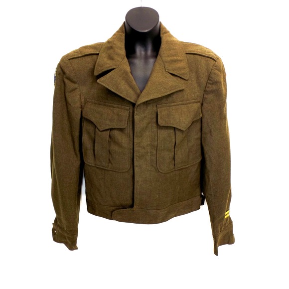 WWI & WWII Wool IKE Field Jacket - 44th Infantry & Red Diamond patch - Size 34 R